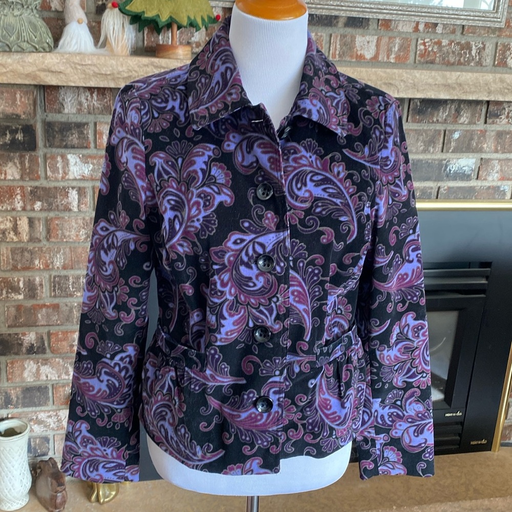 CHARTER CLUB cotton corduroy paisley print jacket. Deep purples. Front pockets!